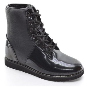 YRU Monkey Black Fashion Lace Up Booties 6.5 M New